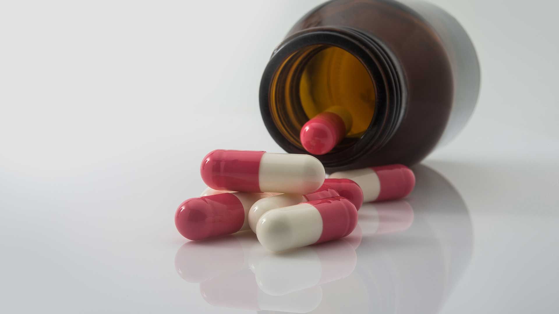 Cápsulas de medicamento genéricas
