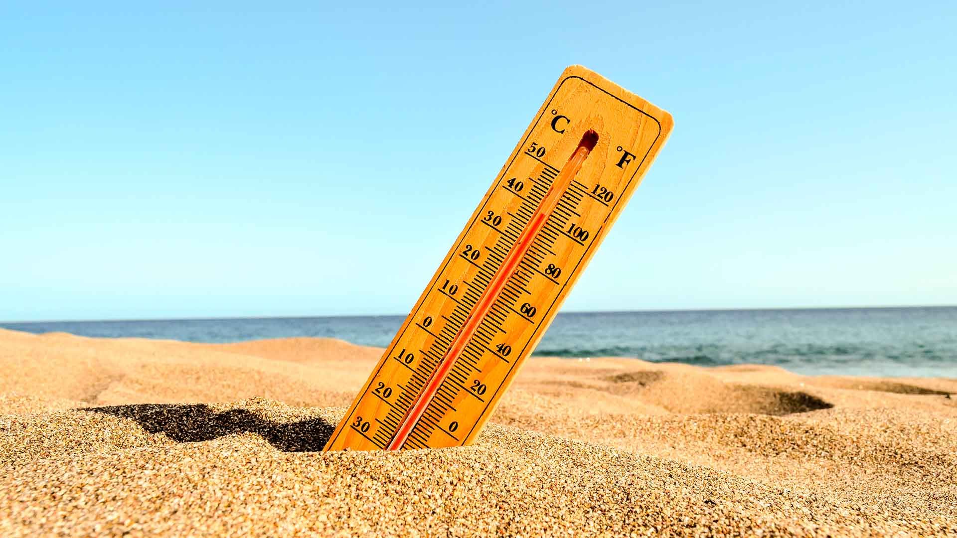 Termómetro en la playa