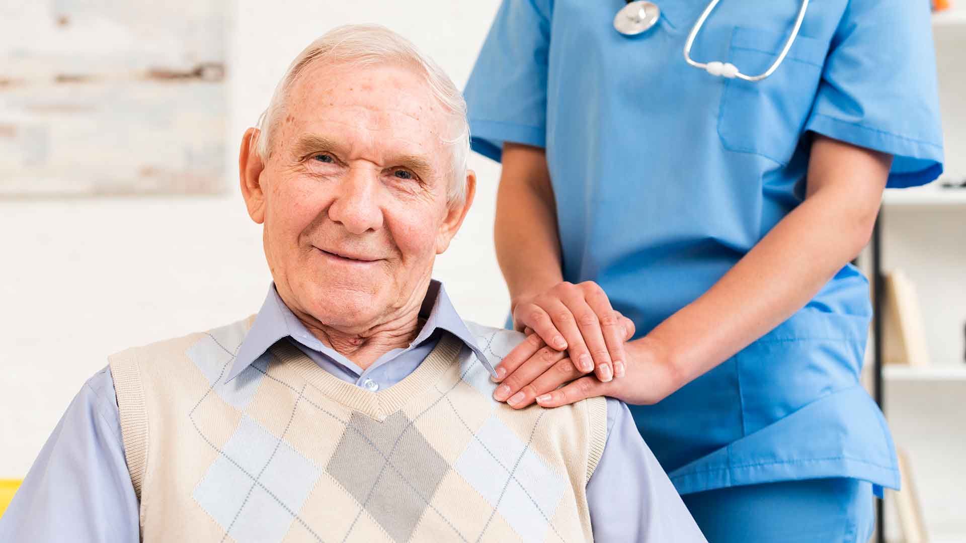 Paciente con profesional sanitario